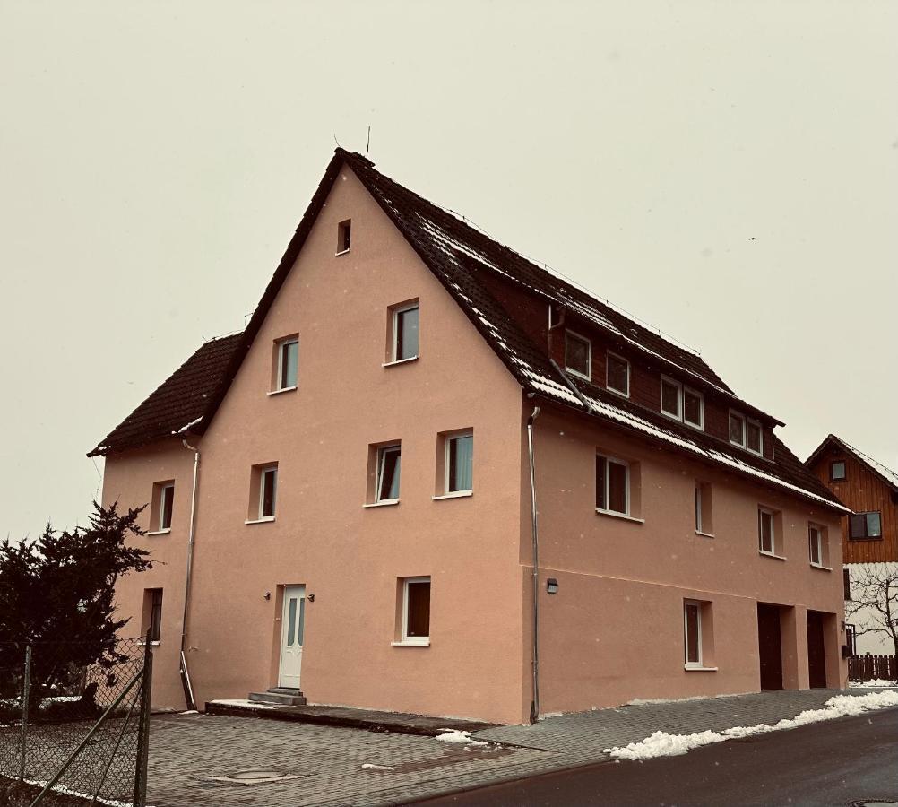 Grosse Und Helle 3 Zi Wohnung In Lossburg-Betzweiler, Schwarzwald Екстериор снимка